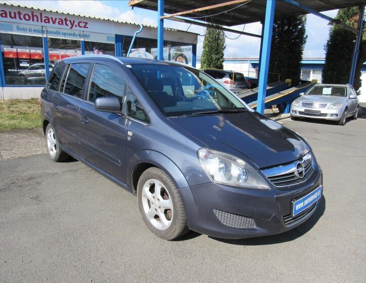 Opel Zafira Kombi 1,7 l 81 kw