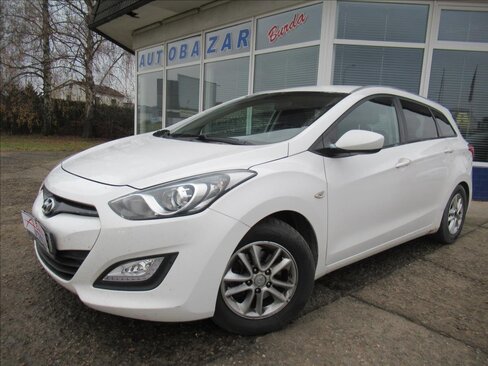 Hyundai i30 Kombi 1,6 l 88 kw