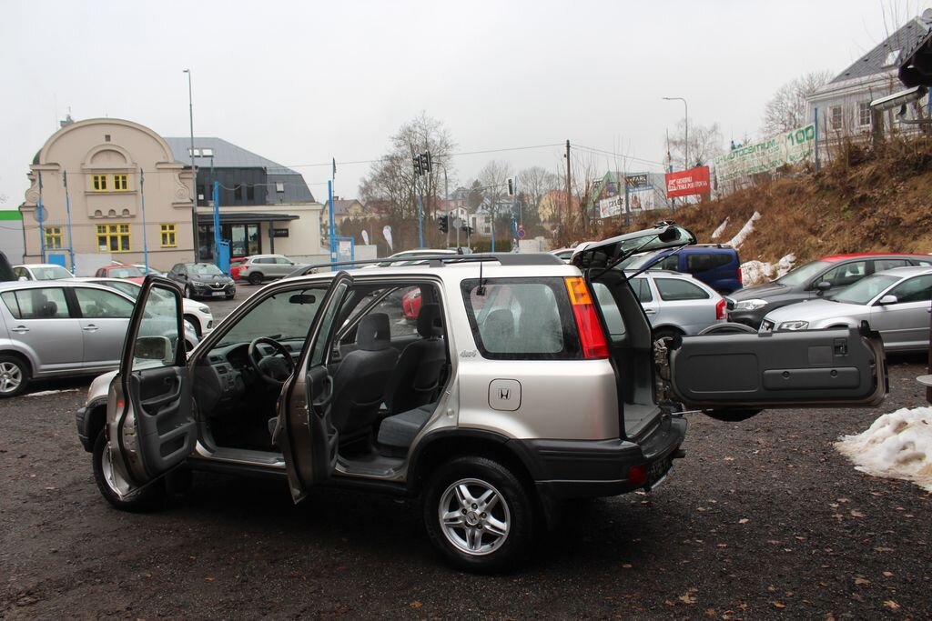 Honda CR-V SUV / Terénní 2,0 l 94 kw