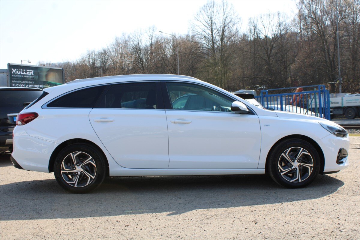 Hyundai i30 Kombi 1,5 l 117 kw