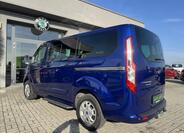 Ford Tourneo 8