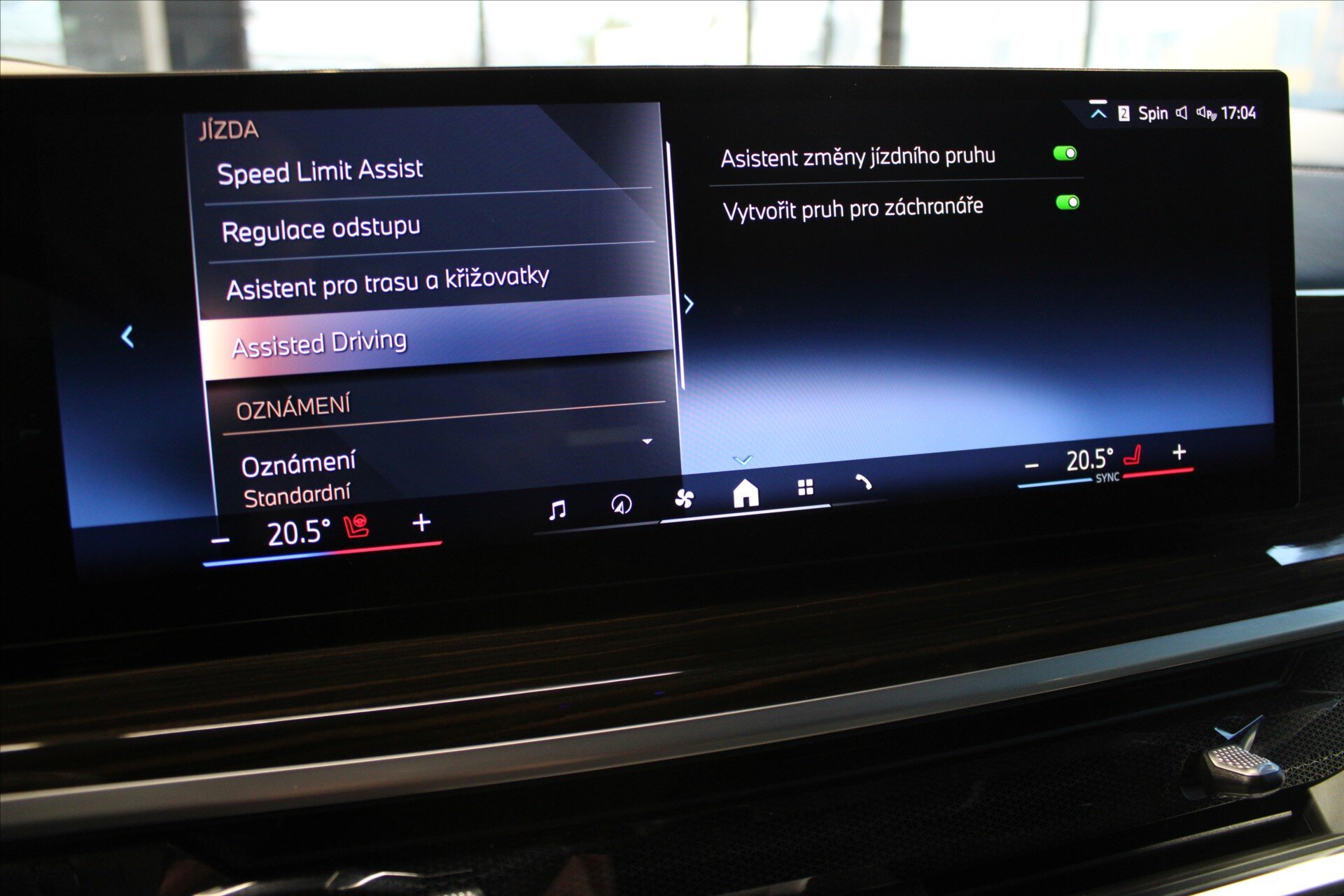 BMW X5 Kombi 3,0 l 210 kw