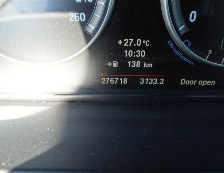 BMW Řada 5 Kombi 3,0 l 150 kw