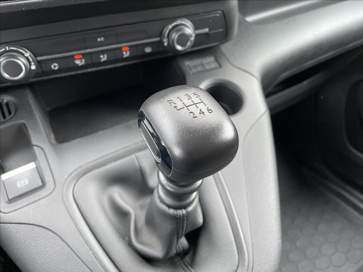 Opel Combo Skříň 1,5 l 96 kw