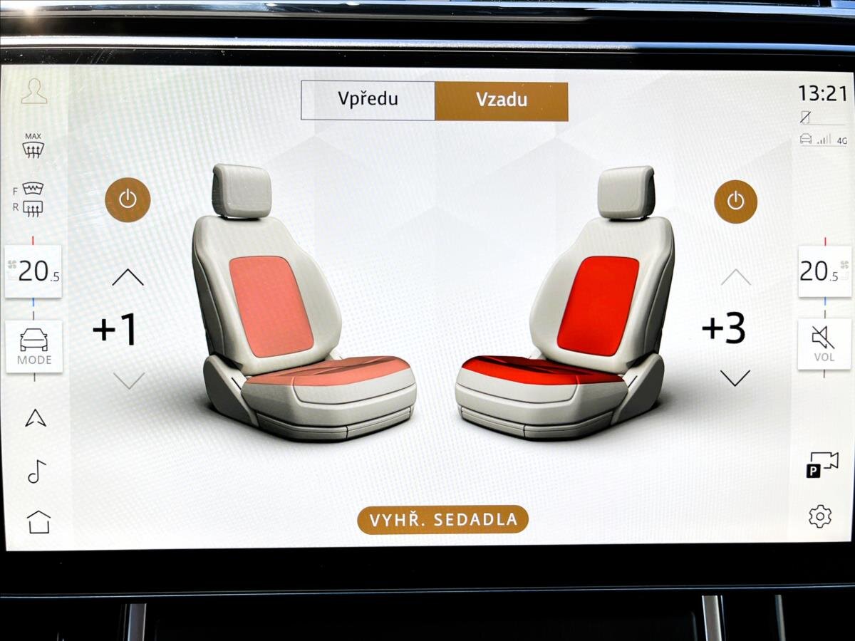 Land Rover Range Rover Velar SUV / Terénní 2,0 l 150 kw