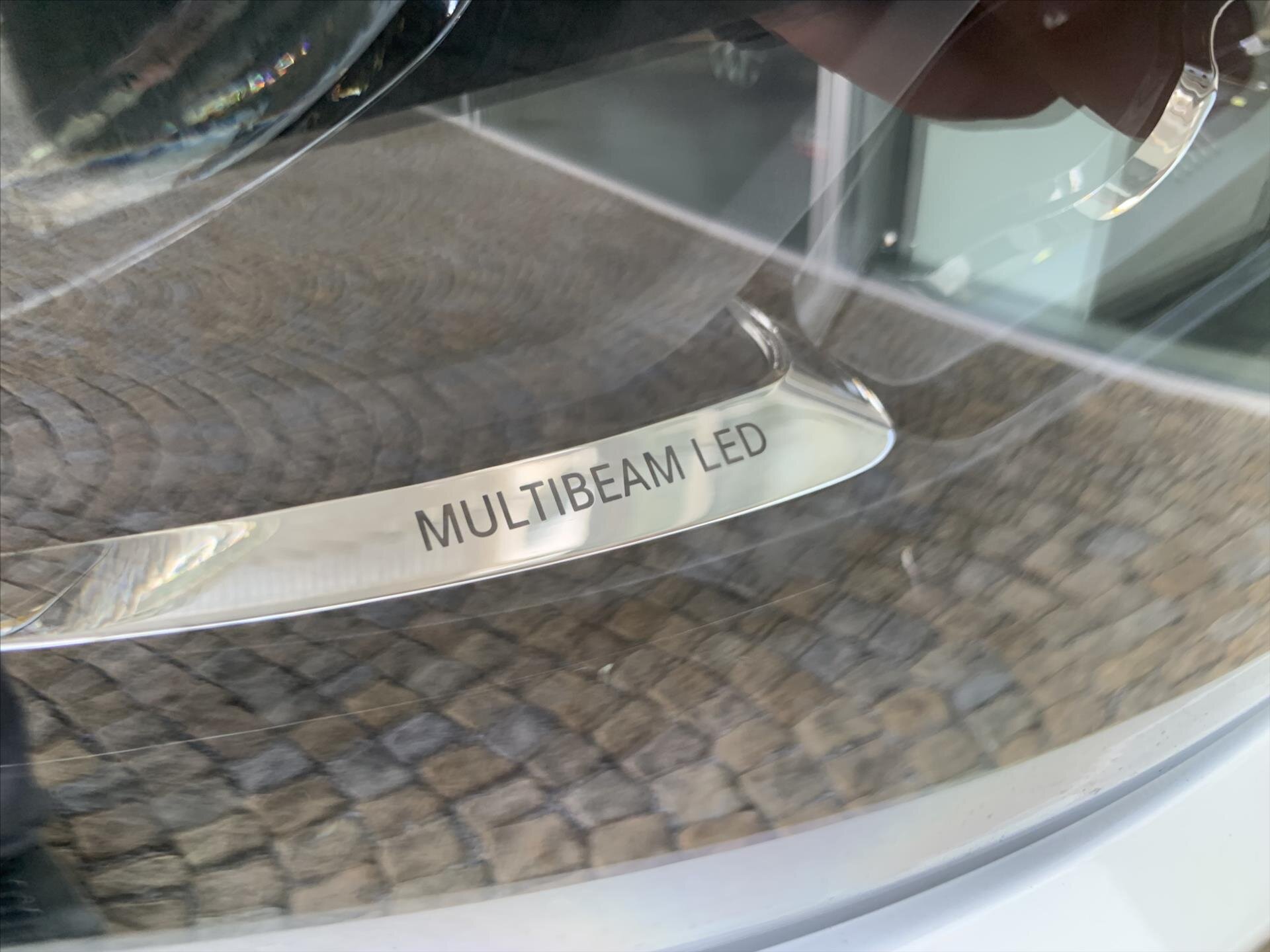 Mercedes-Benz Třídy E Kombi 2,0 l 143 kw