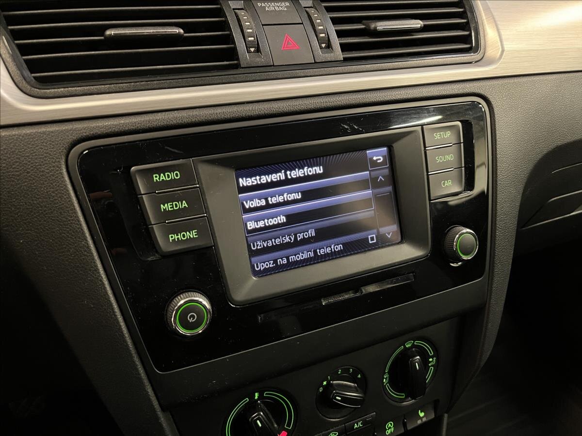 Škoda Rapid Liftback 1,2 l 66 kw