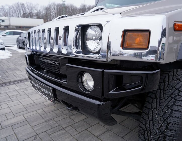 Hummer H2 SUV 6,0 l 232 kw
