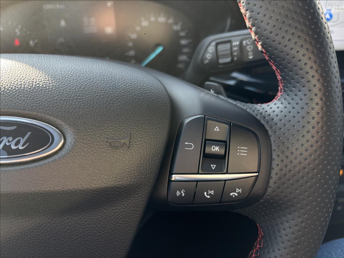 Ford Focus Kombi 998,0 92 kw