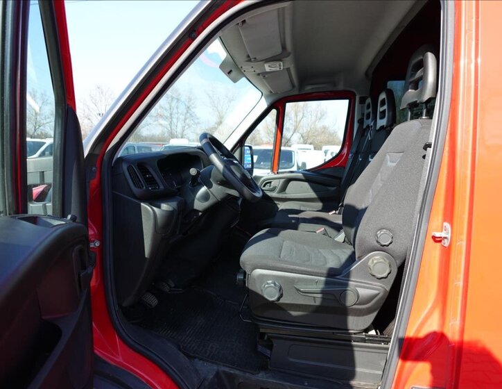 Iveco Daily Ostatní 2,3 l 115 kw