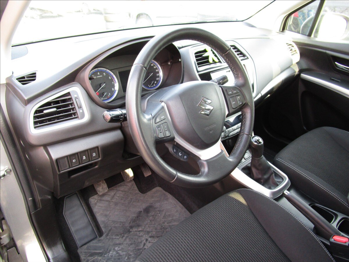 Suzuki SX4 Hatchback 998,0 82 kw