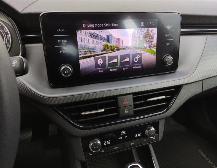 Škoda Kamiq SUV 999,0 81 kw