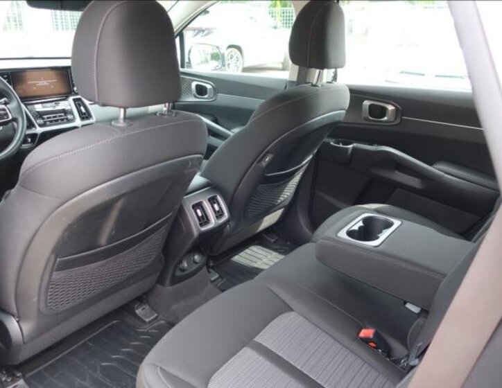 KIA Sorento SUV 1,6 l 169 kw