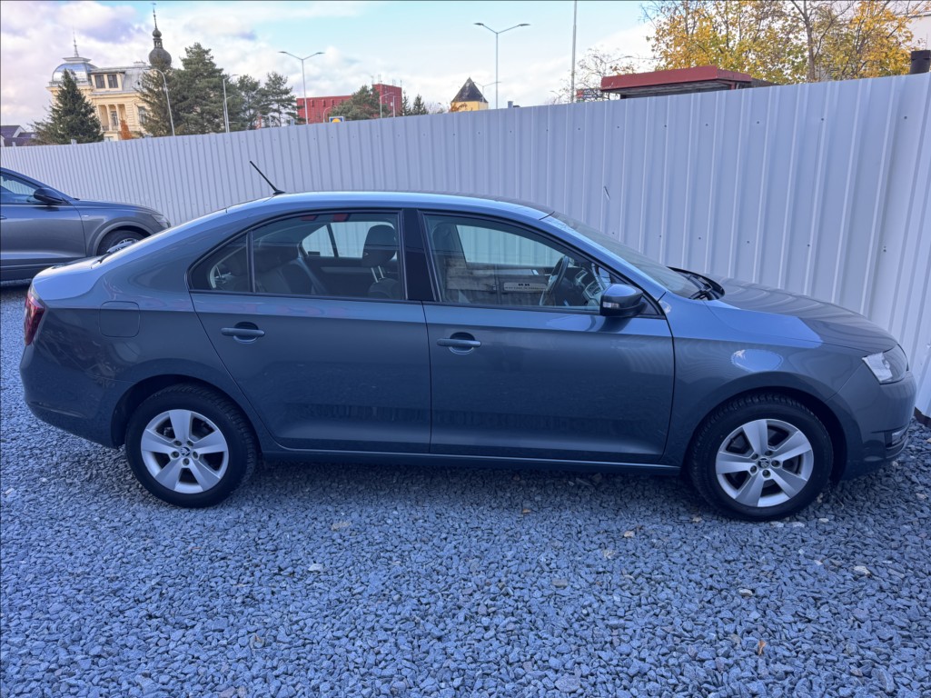 Škoda Rapid
