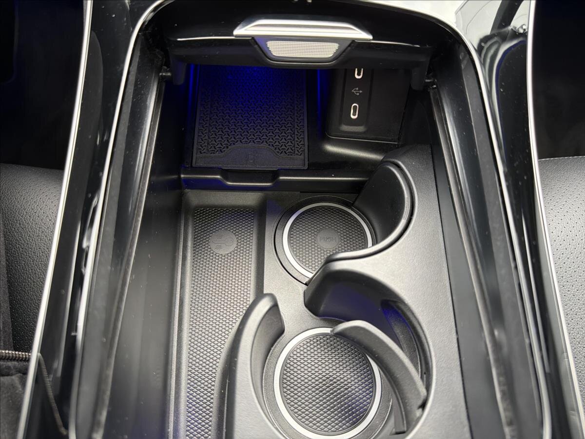 Mercedes-Benz GLC SUV 2,0 l 145 kw