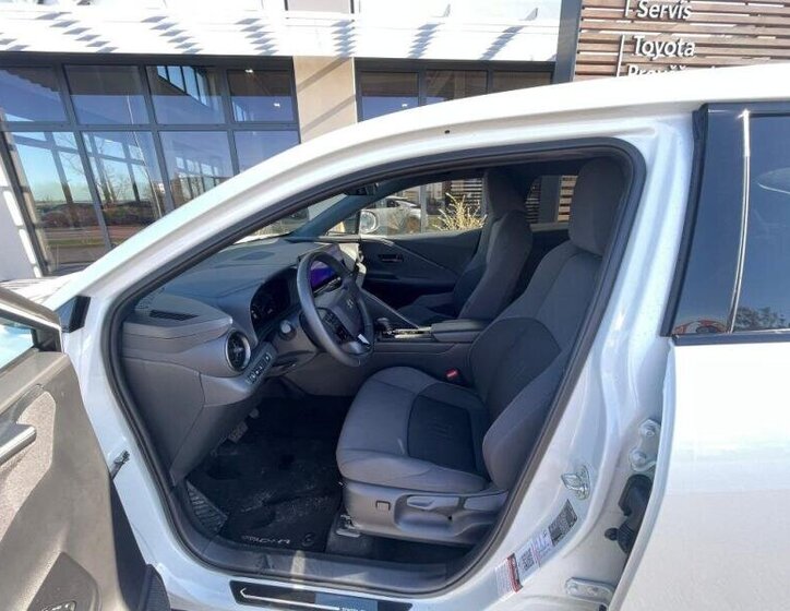 Toyota C-HR SUV / Terénní 2,0 l 112 kw