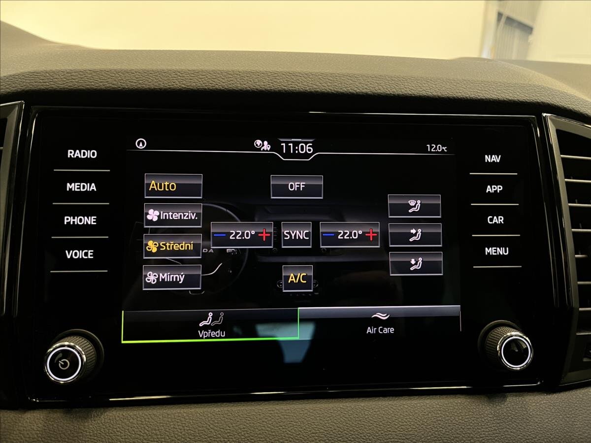 Škoda Karoq SUV 1,5 l 110 kw