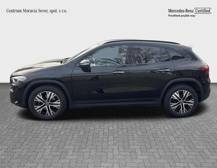Mercedes-Benz GLA 2