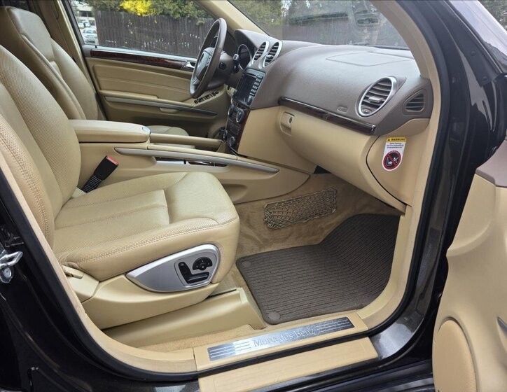 Mercedes-Benz GL SUV / Terénní 3,0 l 165 kw