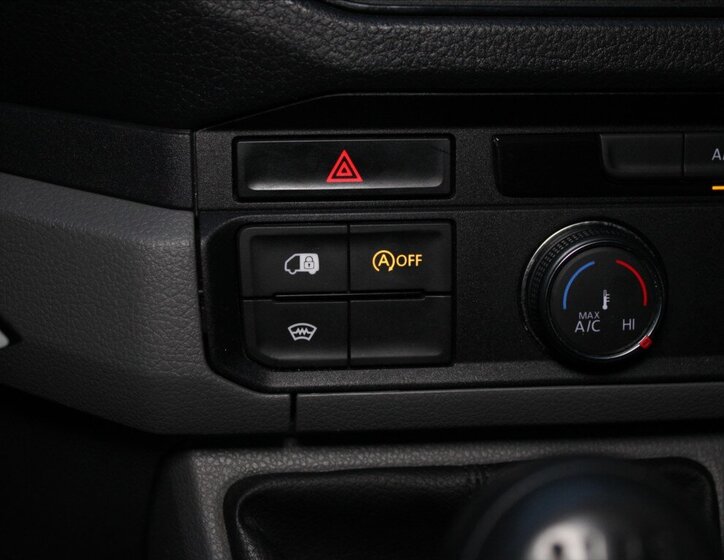 Volkswagen Crafter 9