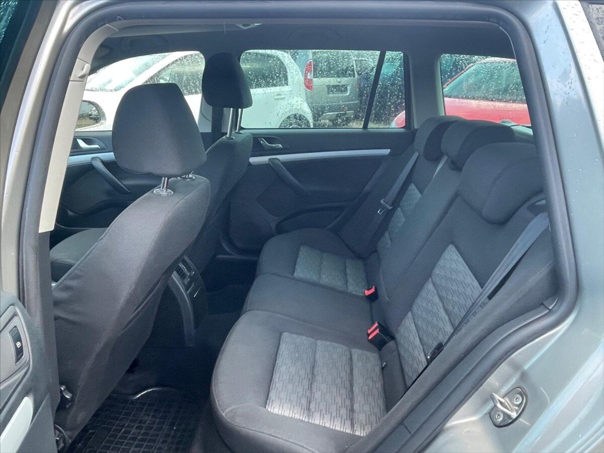 Škoda Octavia Kombi 1,6 l 77 kw