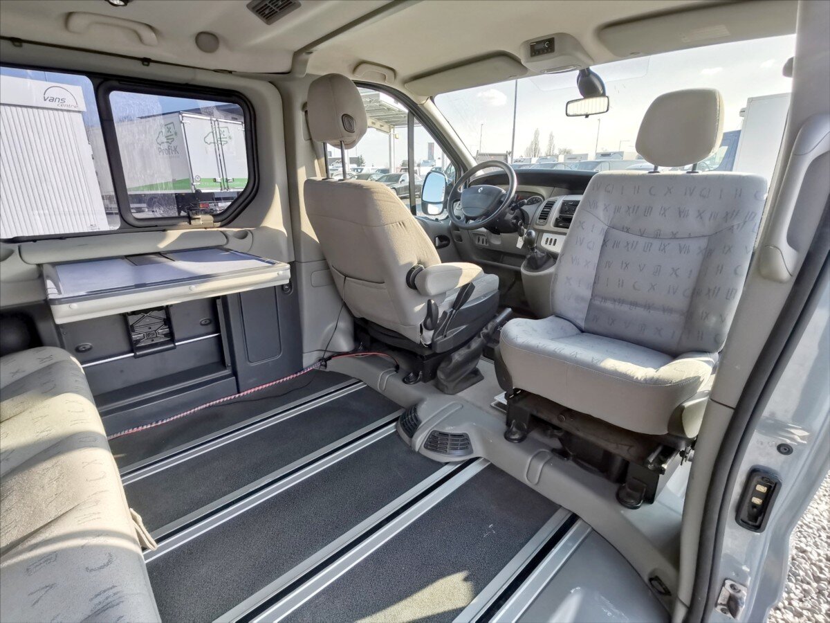 Renault Trafic VAN / Minibus 2,5 l 107 kw