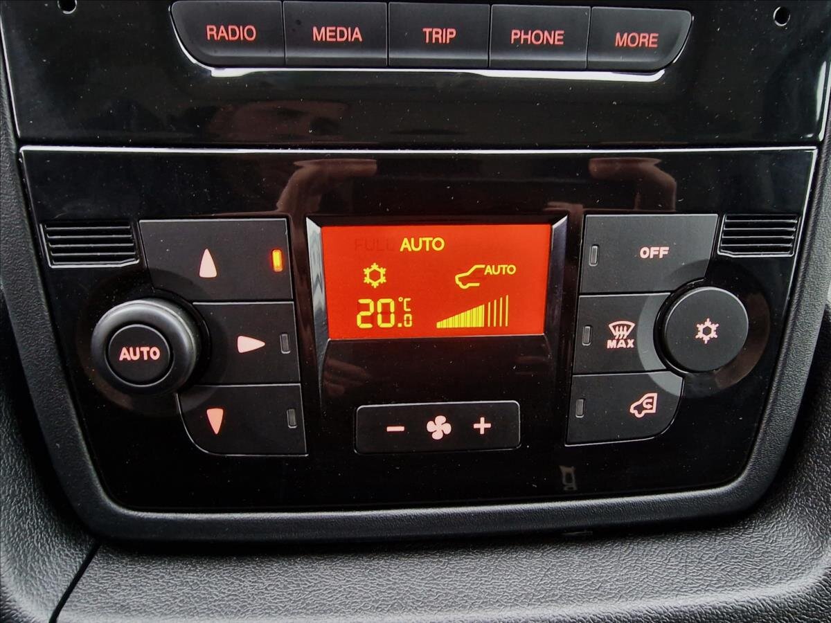 Citroën Jumper Skříň 2,2 l 103 kw