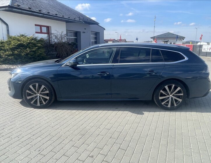 Peugeot 508 Kombi 2,0 l 120 kw