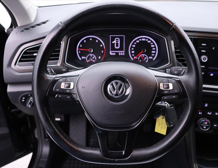 Volkswagen T-Roc SUV / Terénní 999,0 85 kw