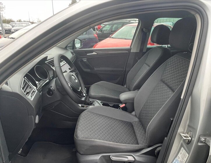 Volkswagen Tiguan SUV / Terénní 2,0 l 110 kw