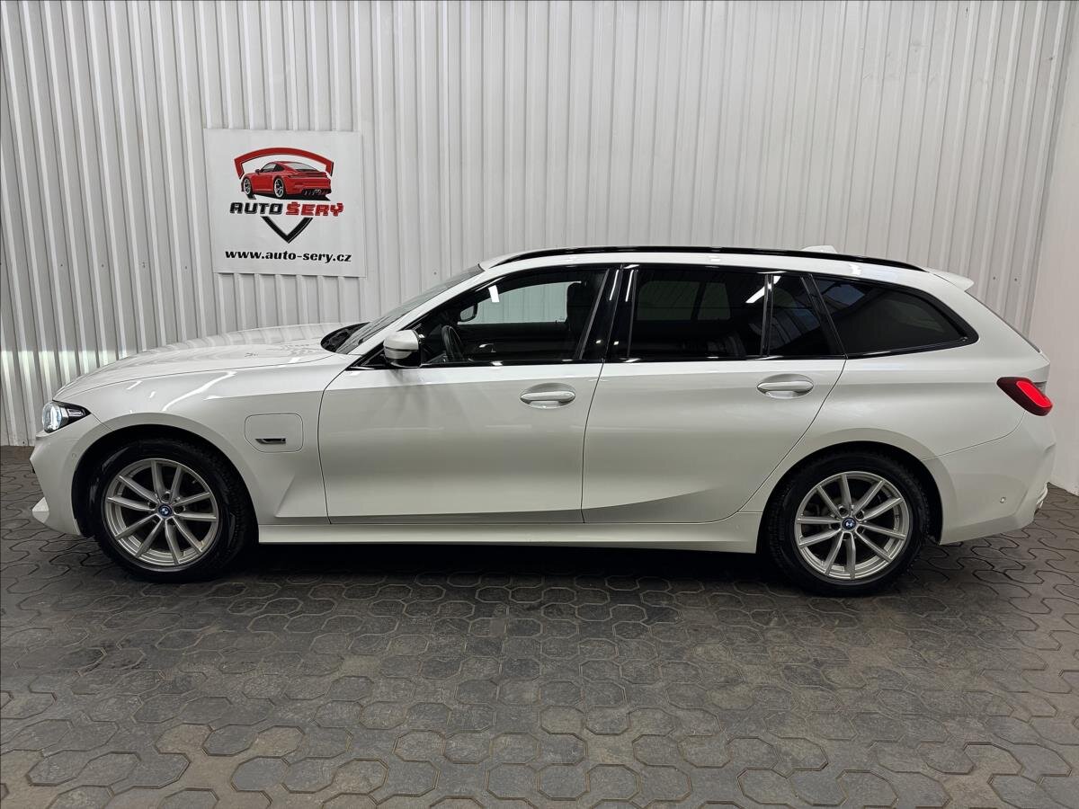 BMW Řada 3 Kombi 2,0 l 215 kw