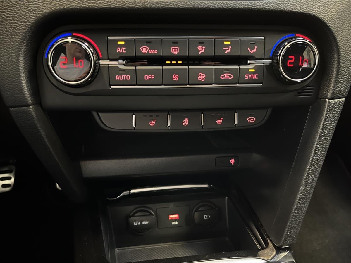 KIA ProCeed Kombi 1,6 l 150 kw