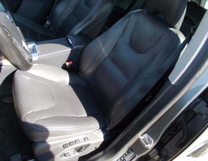Volvo XC60 19