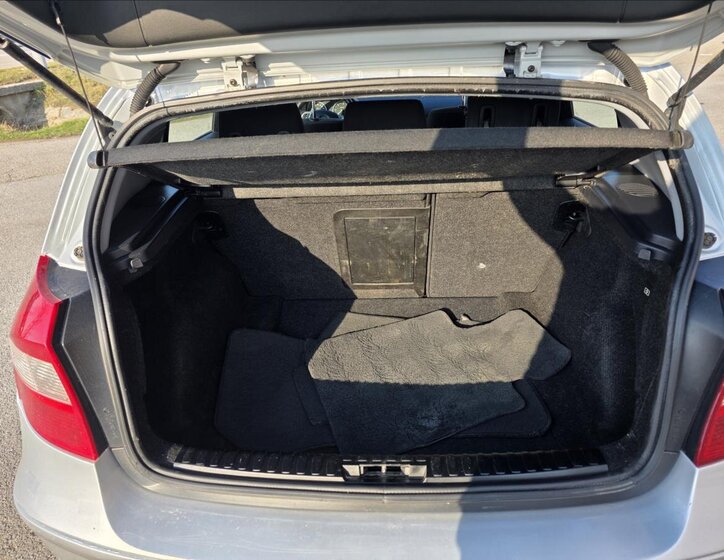 BMW Řada 1 Hatchback 2,0 l 90 kw