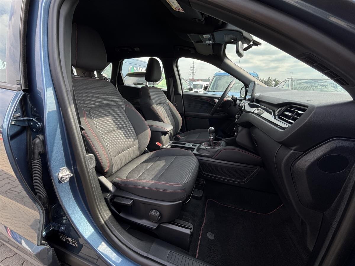 Ford Kuga SUV / Terénní 1,5 l 110 kw