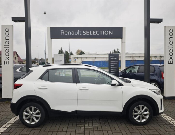 KIA Stonic SUV / Terénní 1,4 l 73 kw