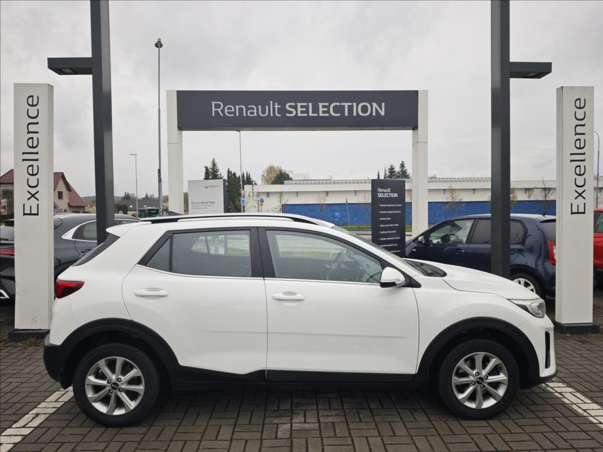 KIA Stonic SUV / Terénní 1,4 l 73 kw