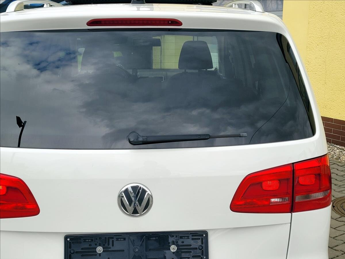 Volkswagen Touran MPV 1,4 l 103 kw