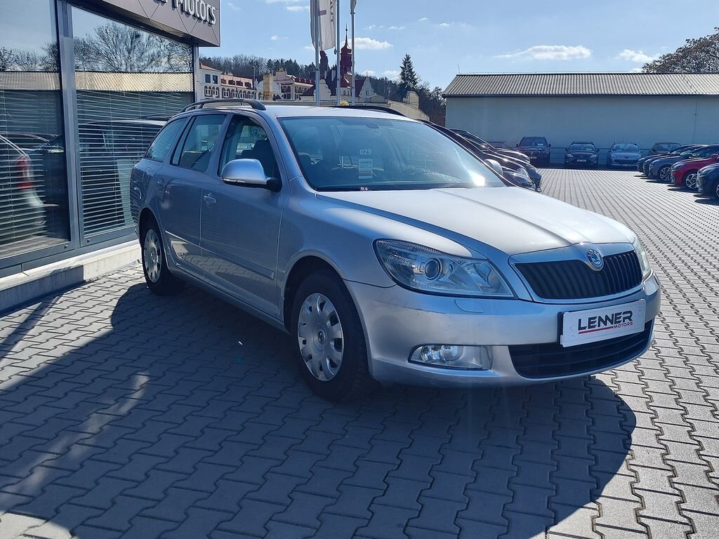 Škoda Octavia Kombi 2,0 l 103 kw