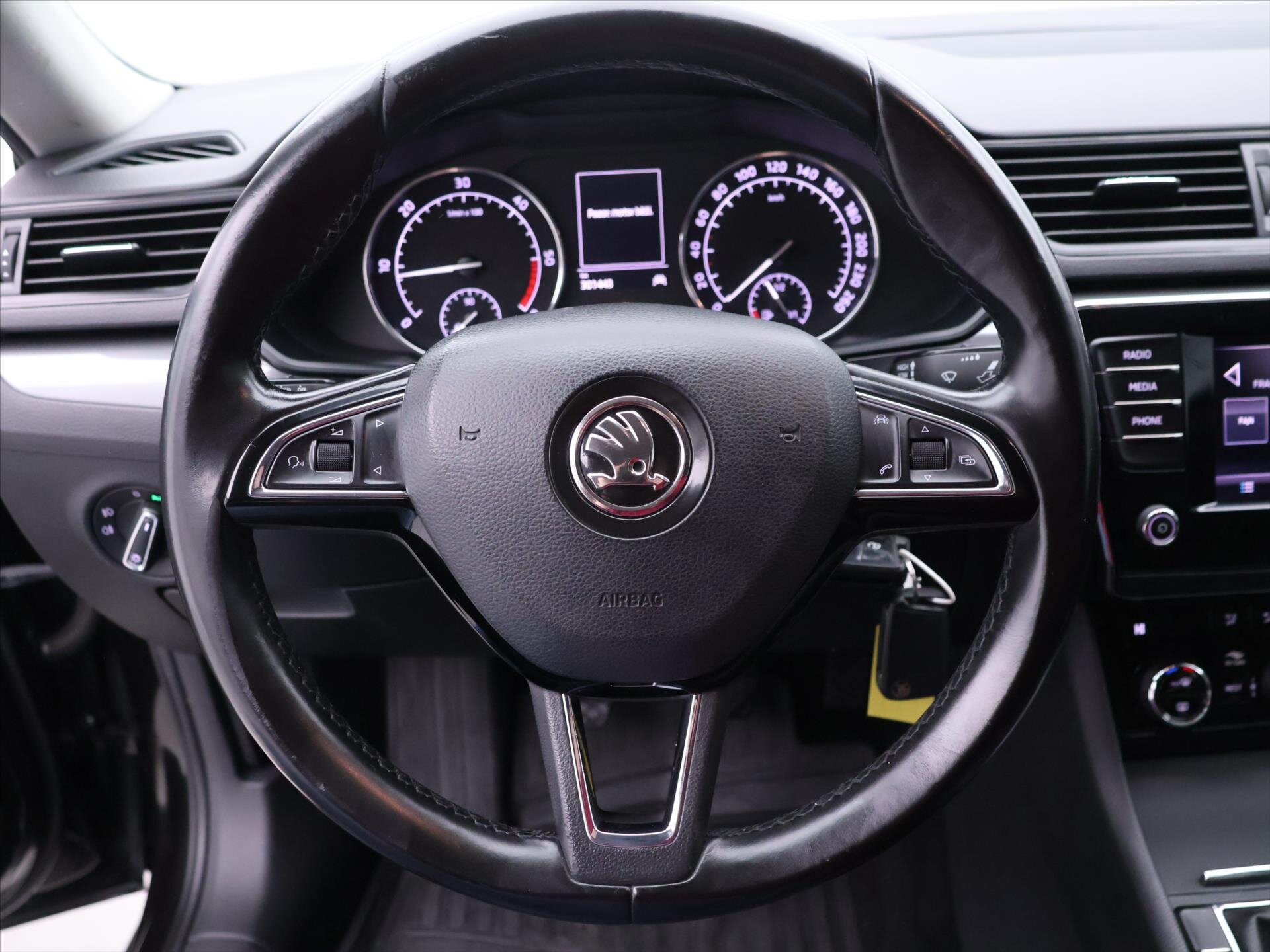 Škoda Superb Sedan 2,0 l 110 kw