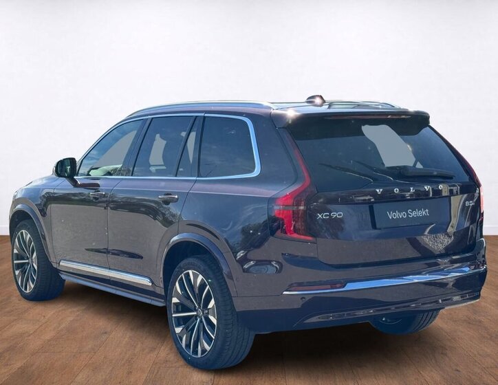 Volvo XC90 SUV / Terénní 2,0 l 184 kw