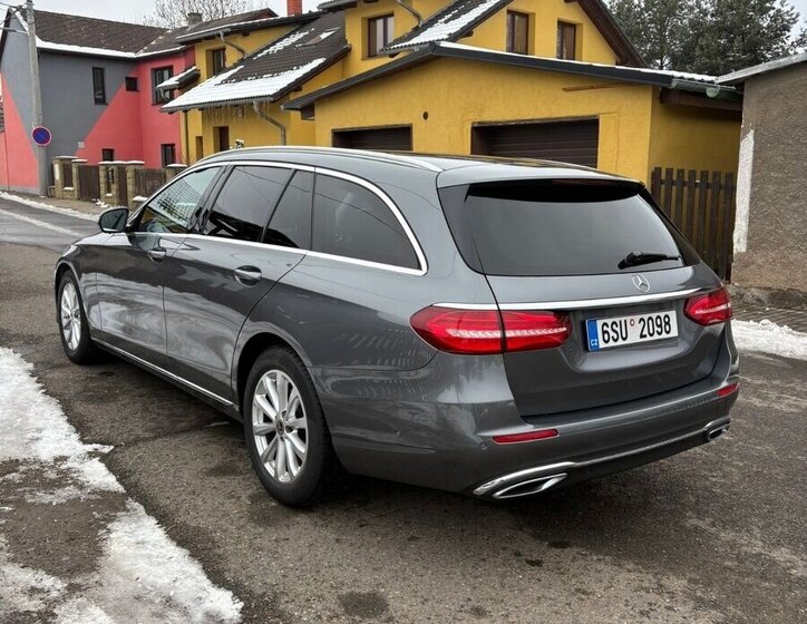 Mercedes-Benz Třídy E Kombi 0,0 0