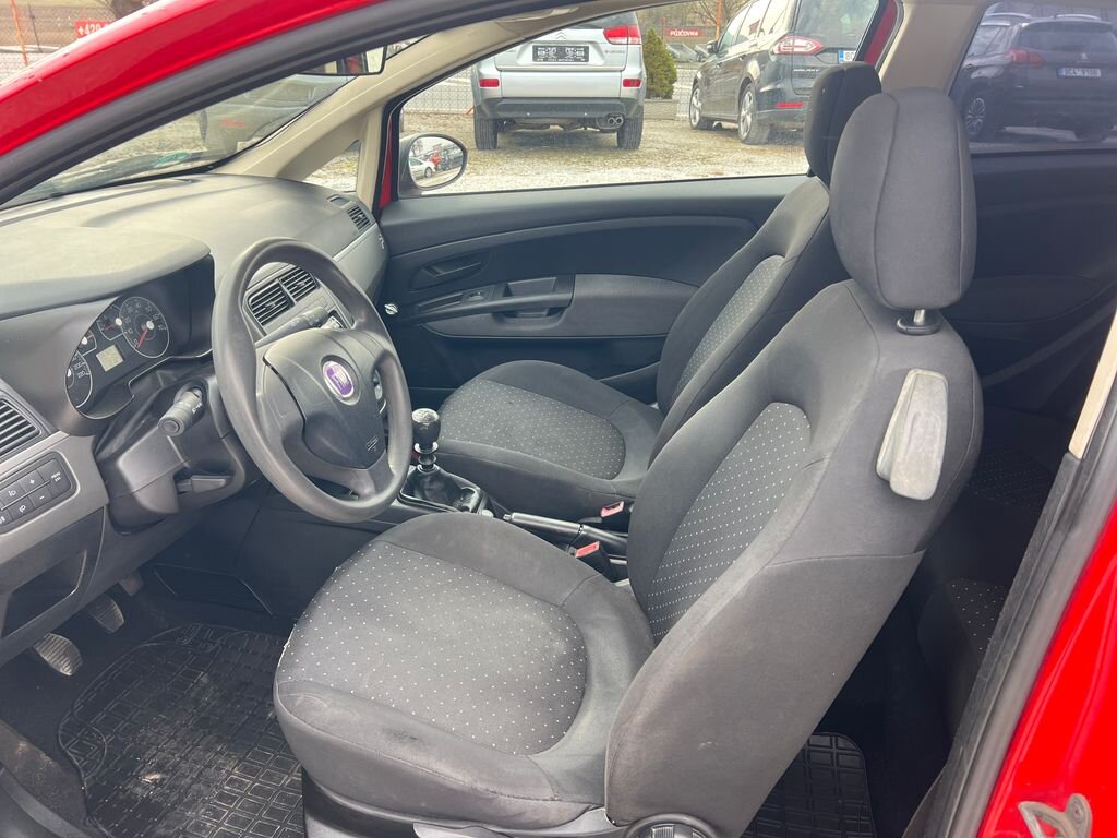 Fiat Grande Punto Kombi 1,2 l 48 kw