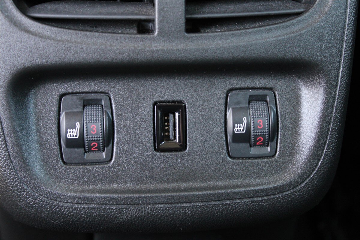 Opel Grandland X SUV / Terénní 1,5 l 96 kw