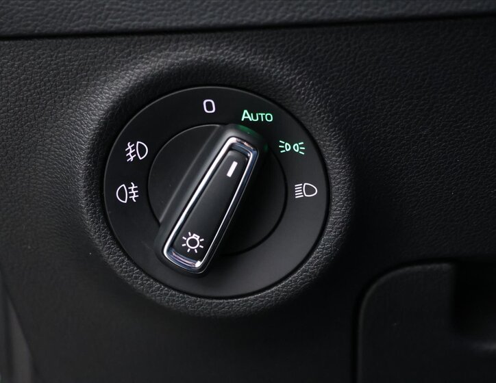 Škoda Karoq SUV 2,0 l 110 kw