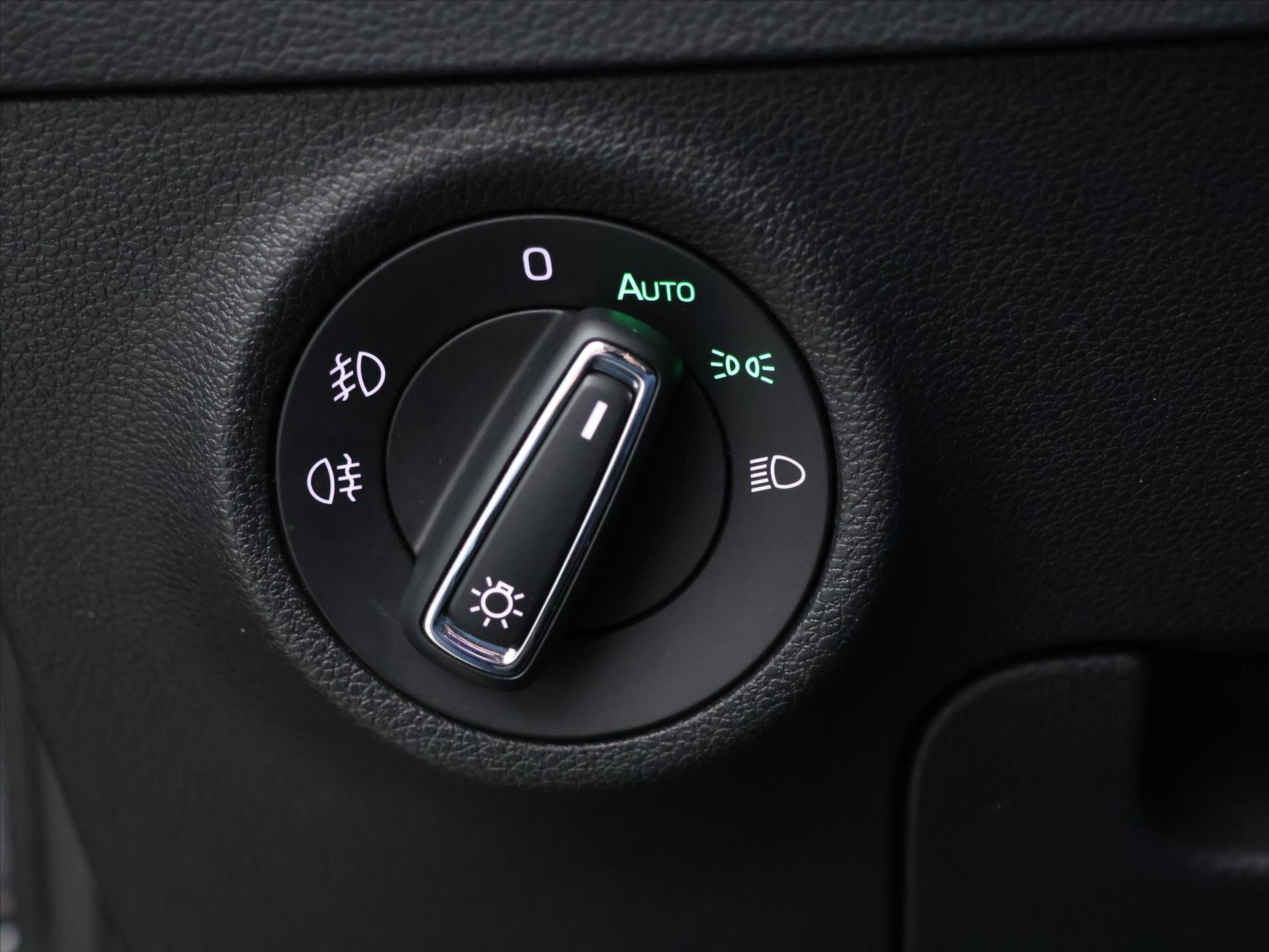 Škoda Karoq SUV 2,0 l 110 kw