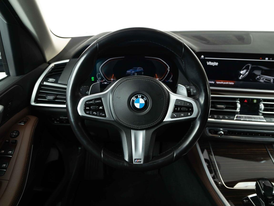 BMW X5 SUV / Terénní 3,0 l 210 kw
