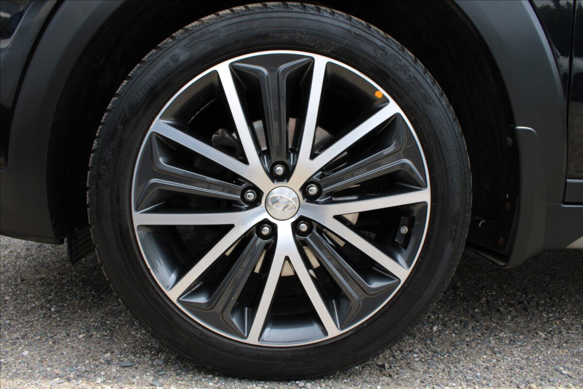 Hyundai Tucson SUV 2,0 l 100 kw