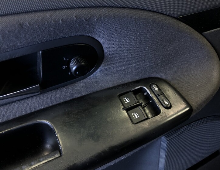 Volkswagen Sharan 23