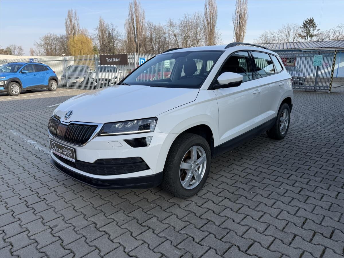 Škoda Karoq SUV / Terénní 1,5 l 110 kw